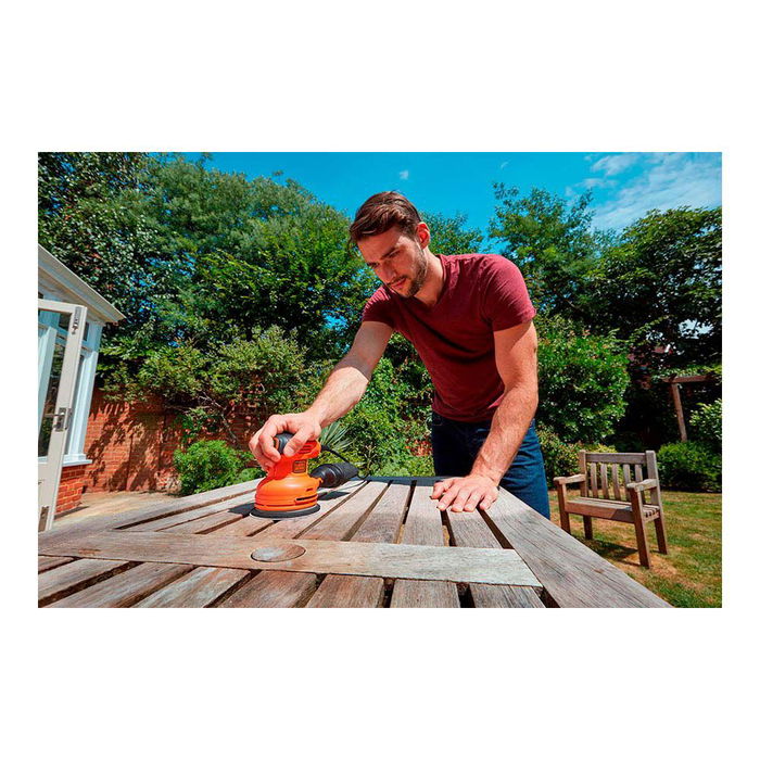 Black+Decker Lijadora Rotorbital BEW210-QS 230W Base Ø125mm