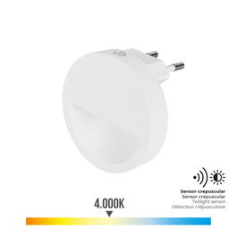 Edm Piloto Noche LED Redondo con Visera y Sensor Crepuscular 0,5W 5lm 4000K Blanco Frío Luz Día 220-240V IP20 Ø6,5x4,5cm