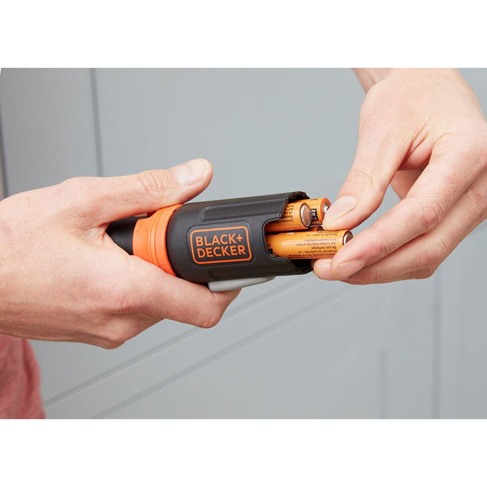 Black+Decker Atornillador en línea 6V BCF601C-XJ, reversible, incluye accesorios, 5Nm, 220RPM