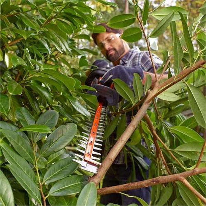 Black+Decker Cortasetos 500 W con cable de 55 cm