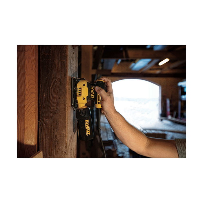 DeWalt DWE6411-QS Lijadora orbital 108x115 mm