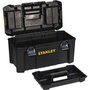 Stanley Essential Box 19 Pulgadas con Cierres Metálicos