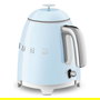SMEG KLF05PBEU - Hervidor eléctrico mini de agua 0.8 Litros 1400 W, plástico, color azul, con indicador de nivel, apagado automático y filtro