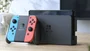 Nintendo Switch OLED con Joy-Con Azul y Rojo Neón, 64 GB