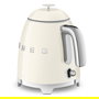 SMEG KLF05CREU Hervidor de Agua Eléctrico Mini, 0.8 Litros, 1400 W, Color Crema, Apagado Automático, Base Giratoria 360°, con Filtro e Indicador de Nivel