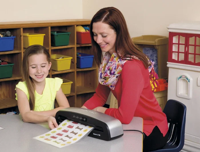 Fellowes saturn 3i Plastificadora Din A3, Uso Frecuente, Sistema Antiatasco, Hasta 125 mc