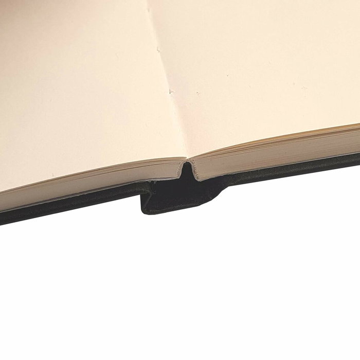 Oxford Artbook Cuaderno de Dibujo Cosido 96 Hojas A4 Color Crema Tapa Negra