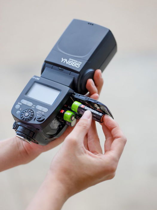 Verbatim Pilas Recargables Premium HR6 AA, 1.2V, 2500mAh, Pack de 4