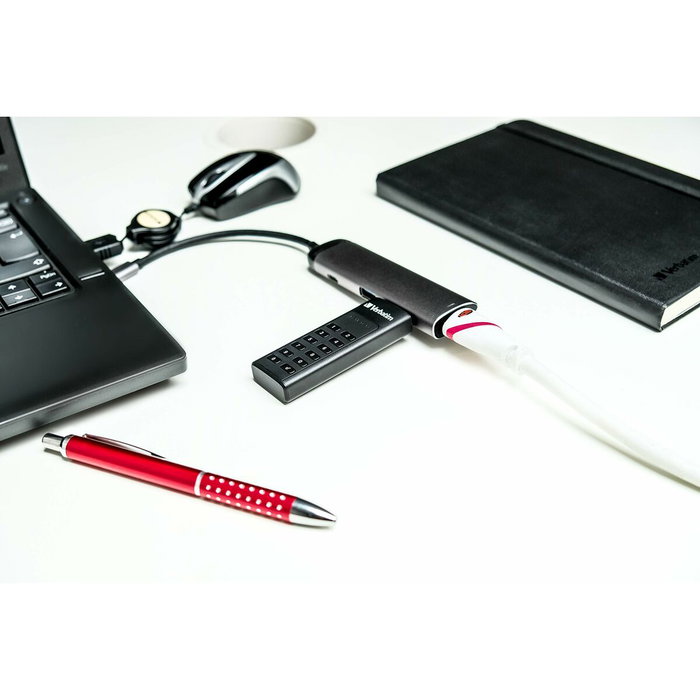 Verbatim Hub Multipuerto USB-C con 2xUSB 3.0, HDMI 4K y Carga USB-C - Plata Verbatim Hub Multipuerto USB-C con 2xUSB 3.0, HDMI 4K y Carga USB-C - Plata
