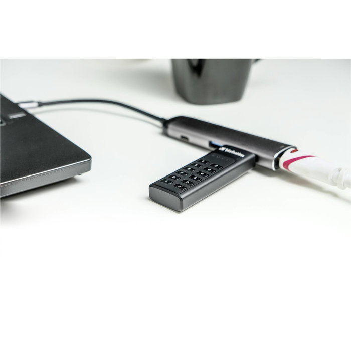 Verbatim Hub Multipuerto USB-C con HDMI y 2xUSB 3.0, Plata Verbatim Hub Multipuerto USB-C con HDMI y 2xUSB 3.0, Plata