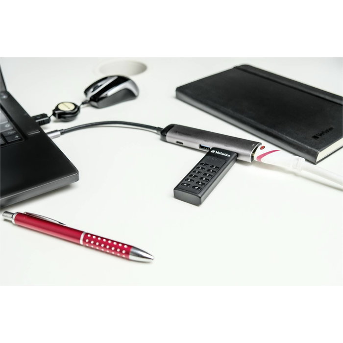 Verbatim Hub Multipuerto USB-C con HDMI y 2xUSB 3.0, Plata Verbatim Hub Multipuerto USB-C con HDMI y 2xUSB 3.0, Plata