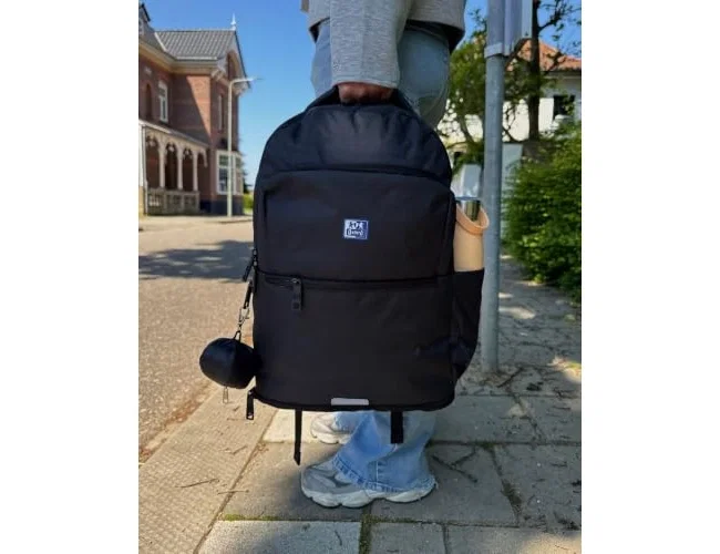 Oxford Mochila B-OUT Negra de 30L con Compartimento Isotérmico Oxford Mochila B-OUT Negra de 30L con Compartimento Isotérmico