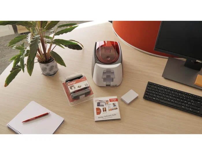 Badgy Impresora de Tarjetas 100