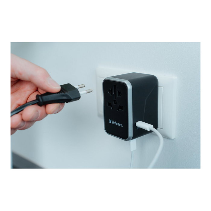 Verbatim UTA-04 Adaptador de Viaje Universal 61W con 2x USB-C y 3x USB-A Verbatim UTA-04 Adaptador de Viaje Universal 61W con 2x USB-C y 3x USB-A