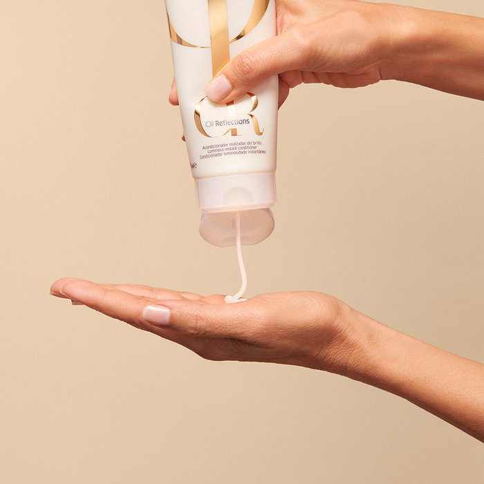 Wella Professionals Oil Reflections Acondicionador Realzador de Brillo para Todo Tipo de Cabello - 200 ml