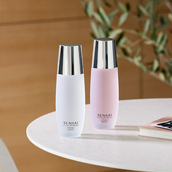 Sensai CELLULAR PERFORMANCE lotion I Tónico facial ligero para piel mixta/grasa 125 ml