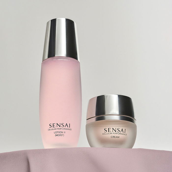 Sensai CELLULAR PERFORMANCE cream 40 ml - Crema Antiarrugas y Antiedad, Tratamiento Facial Reafirmante e Hidratante