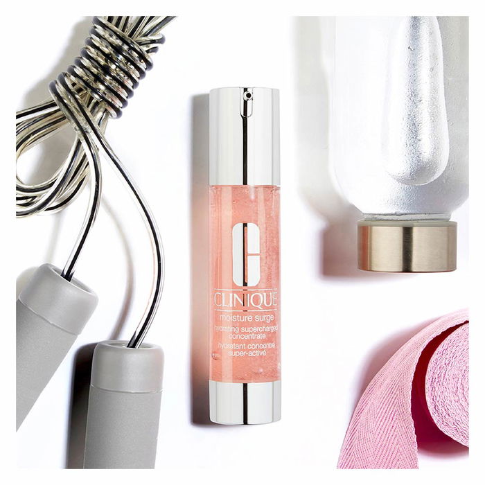 Clinique MOISTURE SURGE hydrating supercharged concentrate Tratamiento Facial Hidratante 48 ml