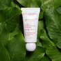 Clarins UV PLUS SPF50 Protector Solar Facial FluidoCrema Todo Tipo de Pieles 30 ml