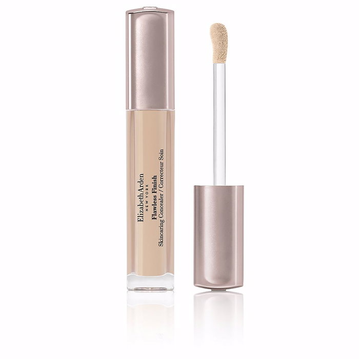 Elizabeth Arden FLAWLESS FINISH skincaring concealer #4 - Corrector Maquillaje con Ácido Hialurónico y Vitaminas C y E para Ojeras e Imperfecciones, No Comedogénico, Textura Cremosa