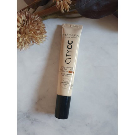 Madara City CC Hyaluronic Anti-Pollution CC Cream SPF 15 Medium Madara City CC Hyaluronic Anti-Pollution CC Cream SPF 15 Medium