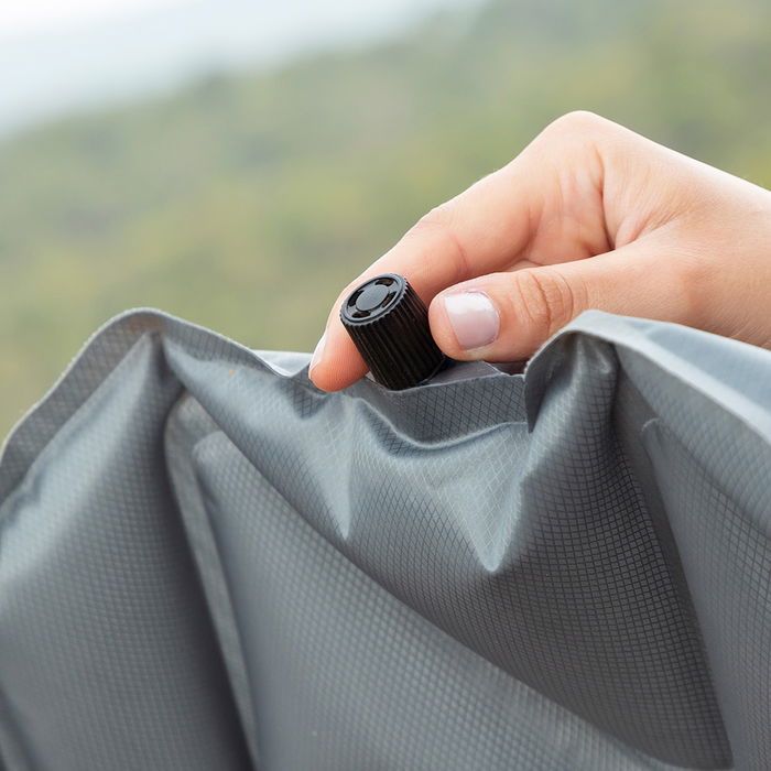 Colchoneta y Almohada Hinchables Ultralight InnovaGoods