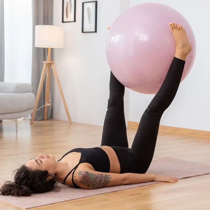 Pelota de Yoga con Anillo de Estabilidad y Bandas de Resistencia AshtanBall InnovaGoods