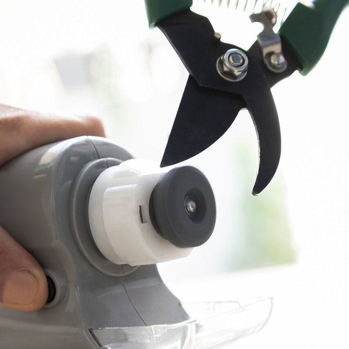Innovagoods Afilador Eléctrico Multiusos 6 en 1 eSharp para Cuchillos, Tijeras y Herramientas