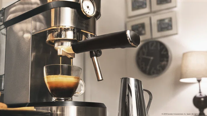 Cecotec Cafelizzia 790 Steel Pro Semi-automática Máquina espresso