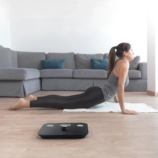 Cecotec Surface Precision EcoPower 10100 Full Healthy - Báscula Personal Electrónica sin Pilas con Análisis Corporal Completo para 4 Usuarios, Pantalla LCD, 180 kg, Negro Cecotec Surface Precision EcoPower 10100 Full Healthy - Báscula Personal Electrónica sin Pilas con Análisis Corporal Completo para 4 Usuarios, Pantalla LCD, 180 kg, Negro
