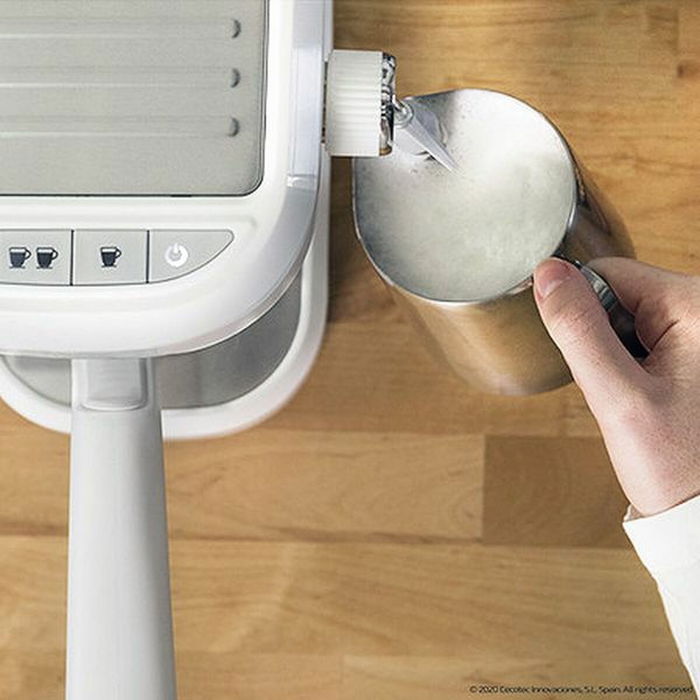 Cecotec Cafelizzia 790 Máquina Espresso 1350W, Depósito de Agua 1.2L, Color Acero Inoxidable y Blanco