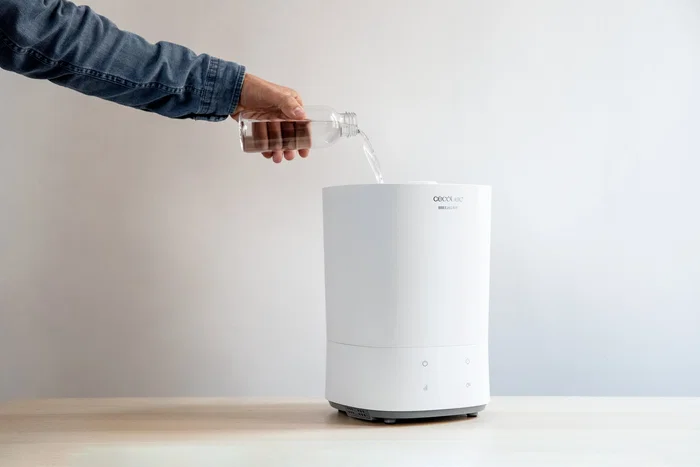 Cecotec BreezeCare 3000 Humidificador 5,5 L Negro, Blanco
