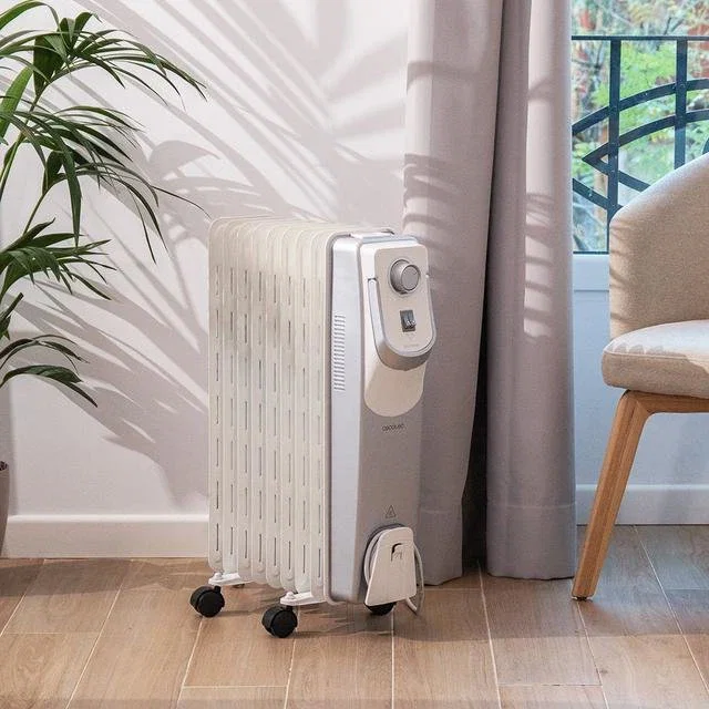 Cecotec ReadyWarm 9000 Space 360 Radiador de Aceite 2000 W Blanco