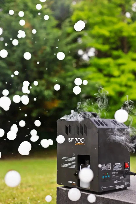 ALGAMLIGHT Bubble Fog - Machine à bulles et fumée 700 W ALGAMLIGHT Bubble Fog - Machine à bulles et fumée 700 W