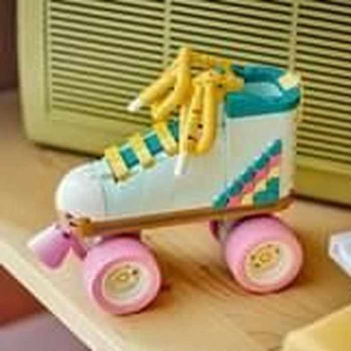 LEGO 31148 Creator 3-en-1 Les Patins à Roulettes Rétro, Multicolore