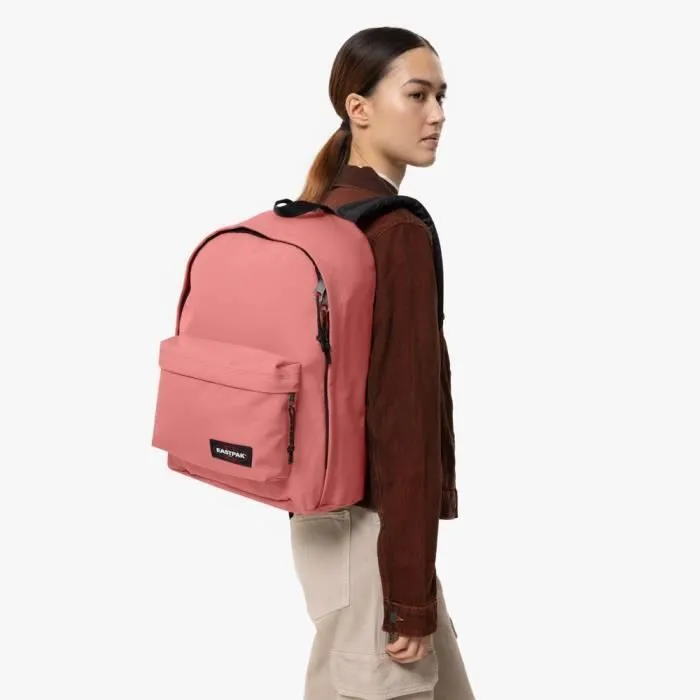 Eastpak - Sac à dos Out Of Office Peach Pink - Large compartiment principal, poche zippée et housse pour ordinateur portable - Léger et robuste