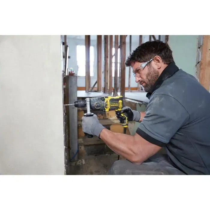 Stanley Fatmax Perceuse à Percution Filaire FMEH850K-QS 850W, Mandrin Métal 13mm, 2 Vitesses (1100/3200 tr/min), Pour Béton