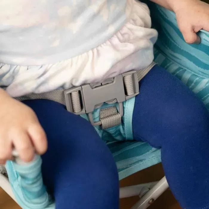 Disney Baby Pop 'N Sit Rehausseur de Chaise Portable Nemo avec Tablette, 3 Modes, Pliable et Facile à Nettoyer, Sac de Transport Inclus, pour Enfants de 3 Mois à 3 Ans