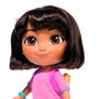 Spin Master Poupée Interactive Dora La Exploradora - Chante et Explore avec Phrases Bilingues, Cheveux à Coiffer et Accessoires, Jouet Enfant 3 Ans et Plus 6073379