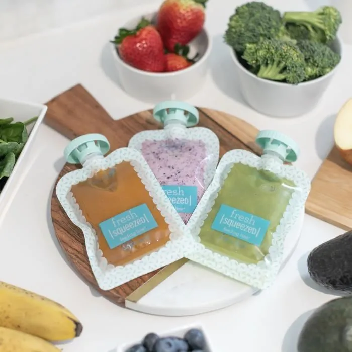 Infantino Squeeze Station - Station de remplissage pour gourdes réutilisables - Compatible purées, compotes, yaourts maison Infantino Squeeze Station - Station de remplissage pour gourdes réutilisables - Compatible purées, compotes, yaourts maison