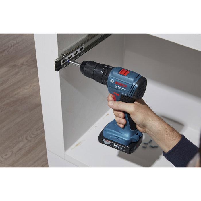 Bosch GSB 18V-45 Professional perceuse à percussion sans fil (solo, L-BOXX)