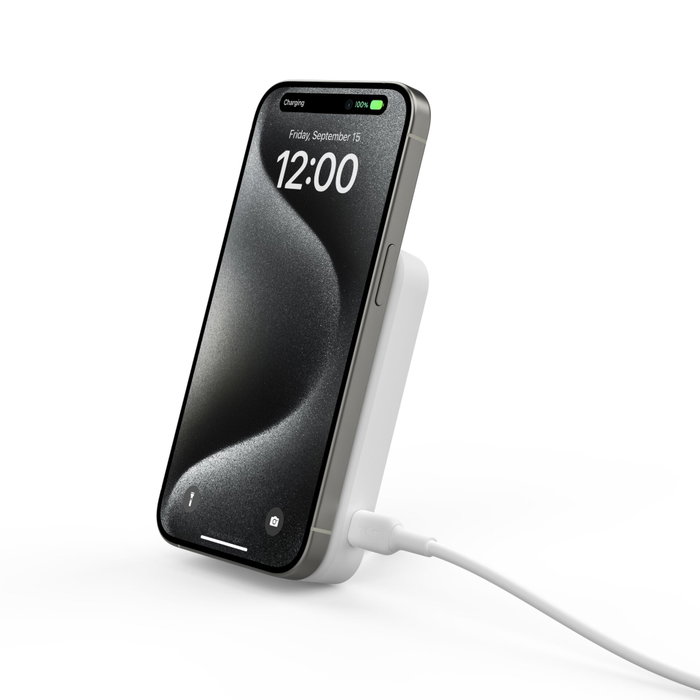 Belkin BoostCharge Pro BPD007BTWH - Batterie externe magnétique 8000 mAh Qi2 15W - Blanc Belkin BoostCharge Pro BPD007BTWH - Batterie externe magnétique 8000 mAh Qi2 15W - Blanc