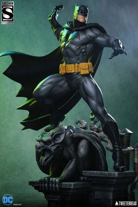 DC Comics statuette 1/4 Batman (Black and Gray Edition) 66 cm DC Comics statuette 1/4 Batman (Black and Gray Edition) 66 cm