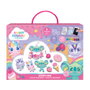 SWEET DREAMS Malette d'activités avec autocollants Sweet Dreams & Friends - Dimensions: 30 x 21.5 x 4 cm