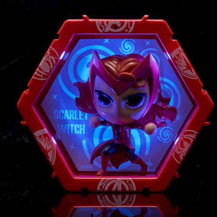 Wow stuff Figurine Wow! Pod Marvel Scarlet Witch Lumineuse avec Capteur de Mouvement