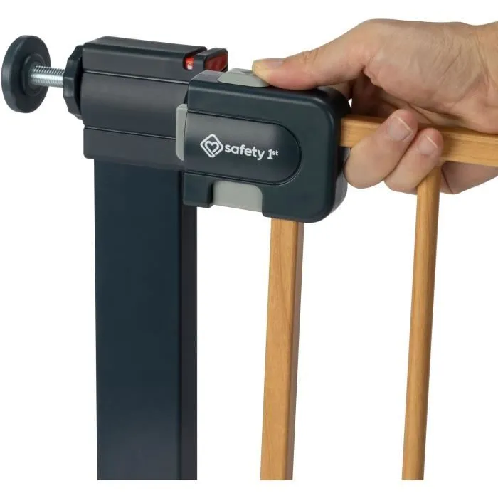 Safety 1st Barrière de sécurité enfant Easy Close, effet bois, 73-80 cm, montage par pression sans vis, ouverture bidirectionnelle