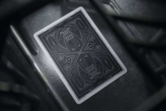 Theory11 The Dark Knight Trilogy jeu de cartes à jouer Theory11 The Dark Knight Trilogy jeu de cartes à jouer