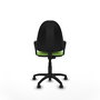 Chaise de bureau Aýna avec mécanisme de contact permanent de base, recouverte de tissu couleur pistache. Équipée d'une base en polyamide noir, d'accoudoirs fixes et de roulettes autobloquantes.