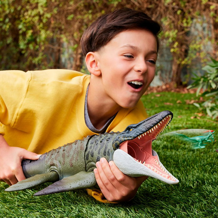 Mattel Dinosaurio Mosasaurus Mordedor Jurassic World - Figurine articulée à mâchoire et fonction crachat avec figurine Dilofsaurio, 65 cm