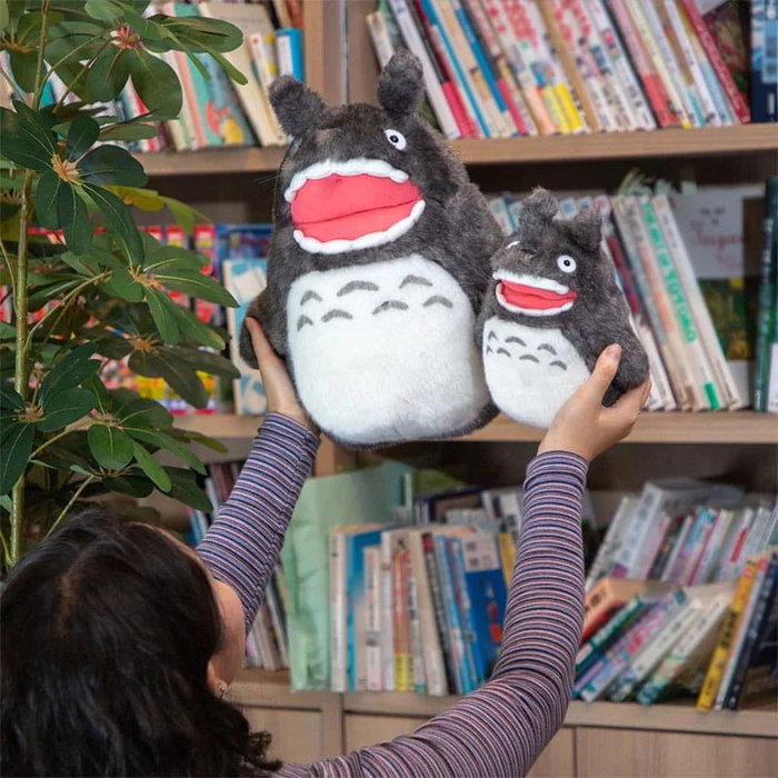 Mon voisin Totoro Figurine en peluche Roaring Big Totoro M 29 cm